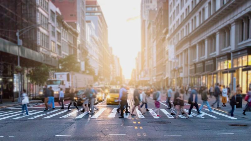 Forecasting Air Quality in Cities: Moving Effortlessly from Monitoring to Management