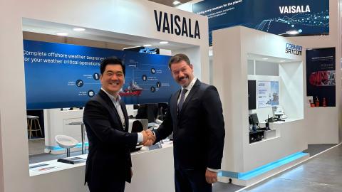 Vaisala and Jaeun at Kormarine event