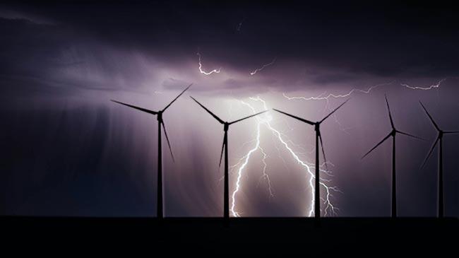 LIFT-WEA-MAR-ThunderstormsandLightning-650x365.jpg