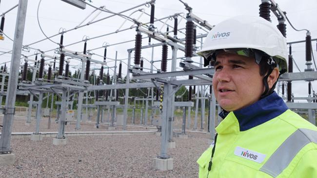 MHT410 case NIVOS operator in the field