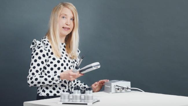 Sanna Lehtinen calibrating with HM70